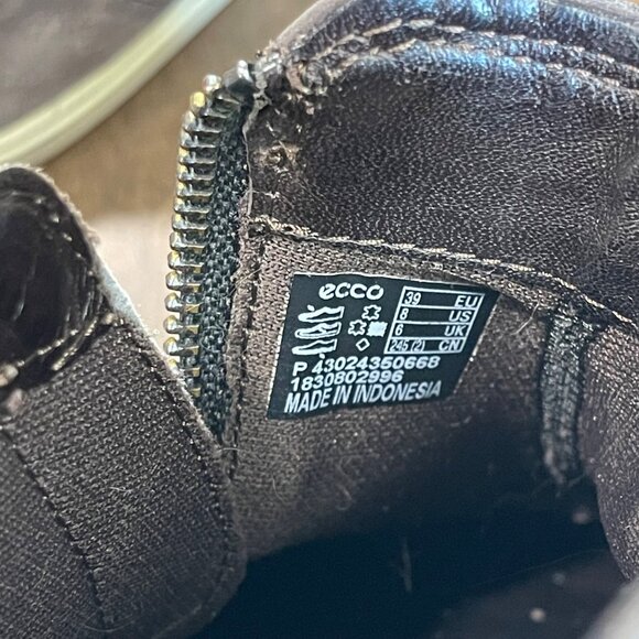 ECCO Soft 7 Low Bootie Women's Size 8 (EU 38) Nubuck Leather Gray Casual Zip - Picture 6 of 14